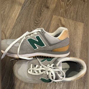New Balance Grey and Green Sneakers